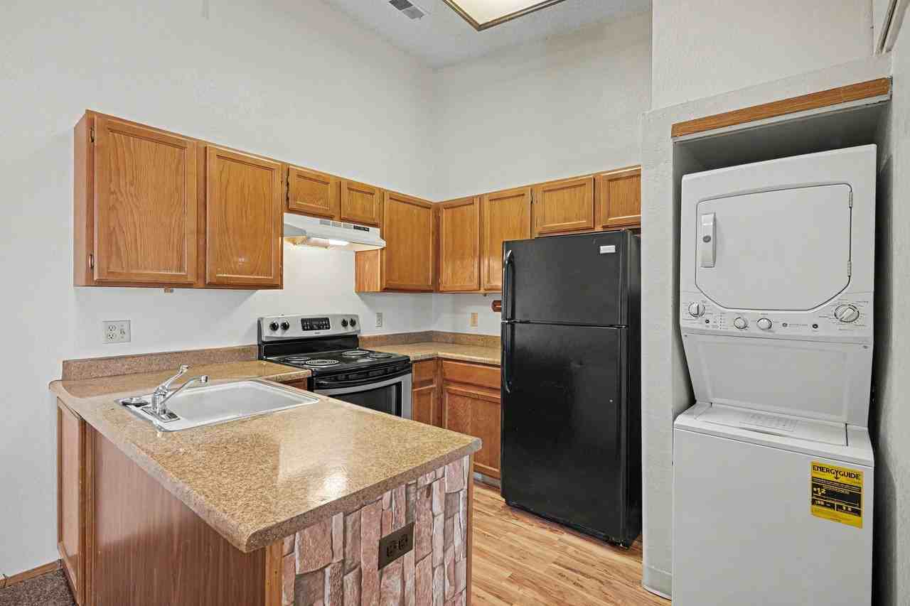 14561 E Ford Pl #17 - Photo 3 of 22