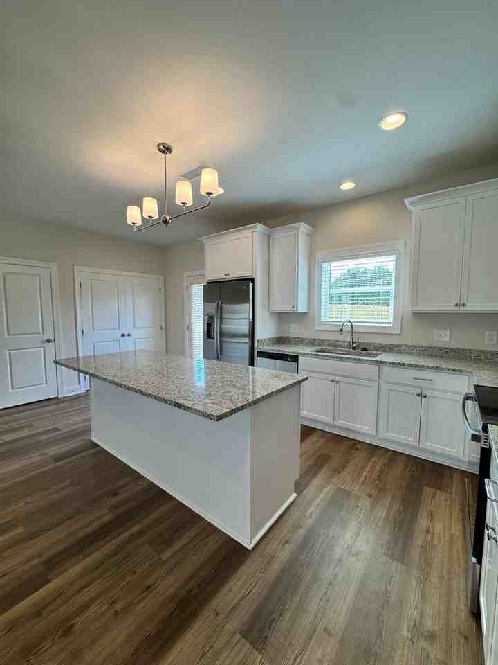 3260 Academy Dr #704 - Photo 5 of 22