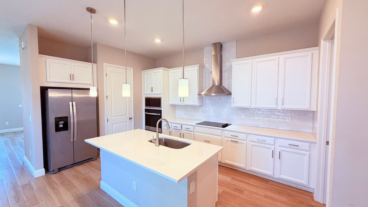 6495 Cyrils Dr - Photo 3 of 34
