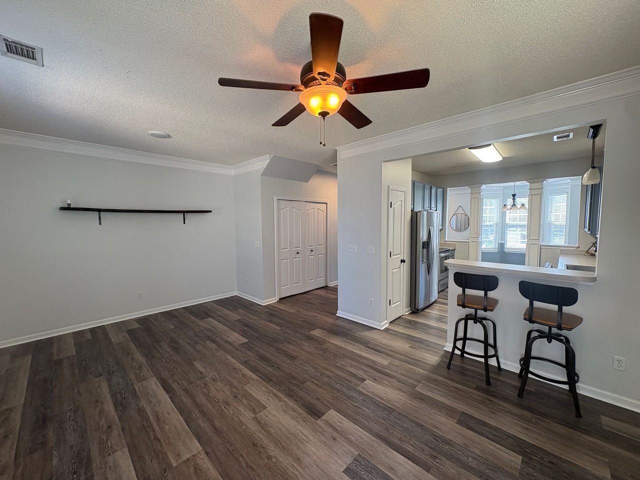 119 Cirrus Ct - Photo 4 of 12