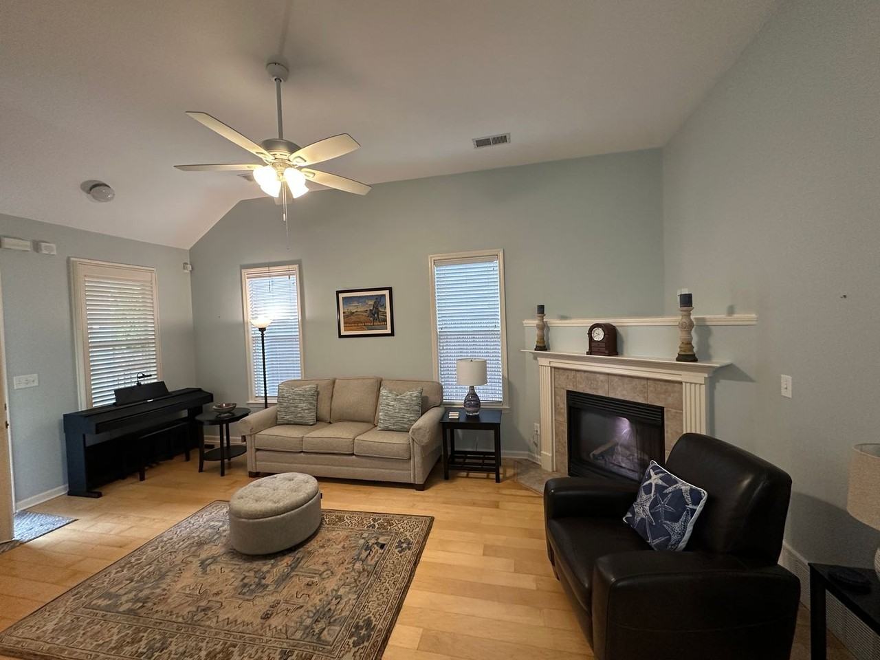 128 Fleets Island Dr - Photo 3 of 19