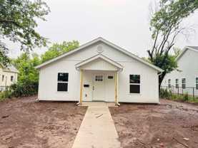 719 Ne Murphy Blvd - Photo 1 of 1