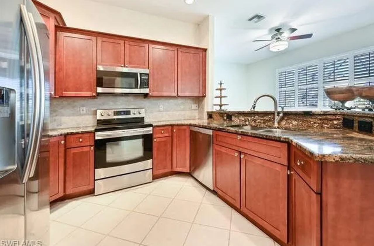 3439 Allegheny Ct - Photo 4 of 14