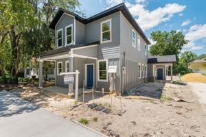 featured image of 424 Nw 3rd Ave