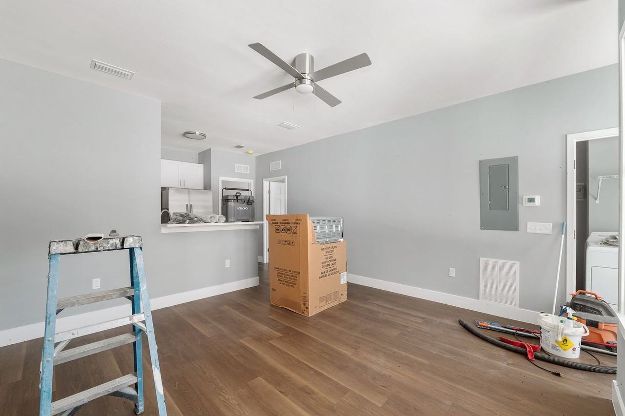 424 Nw 3rd Ave - Photo 6 of 17