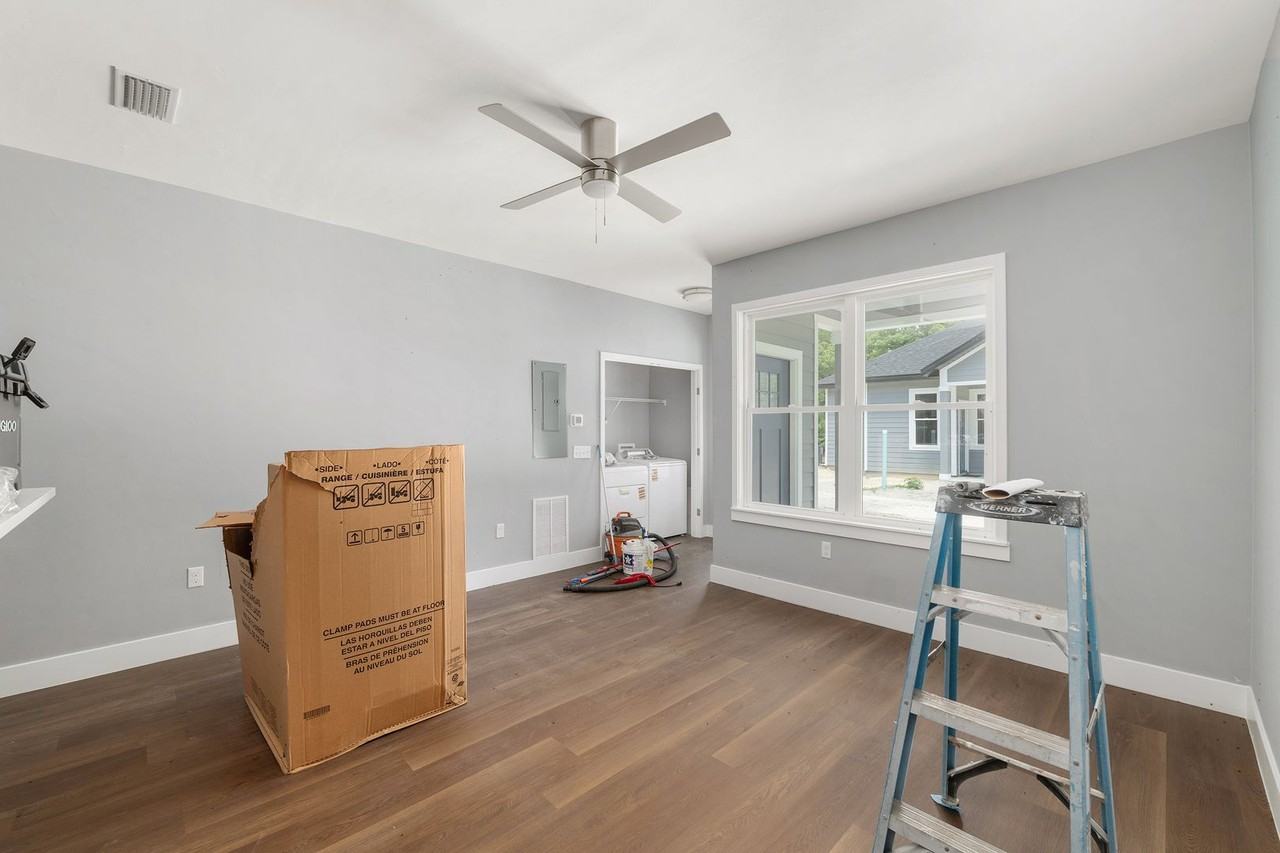 424 Nw 3rd Ave - Photo 7 of 17