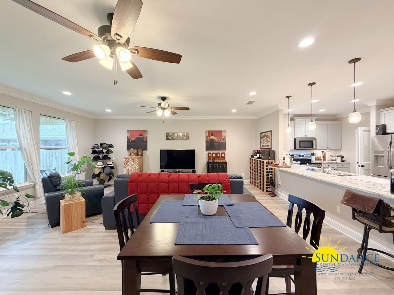 21 9th Ave - Photo 4 of 33