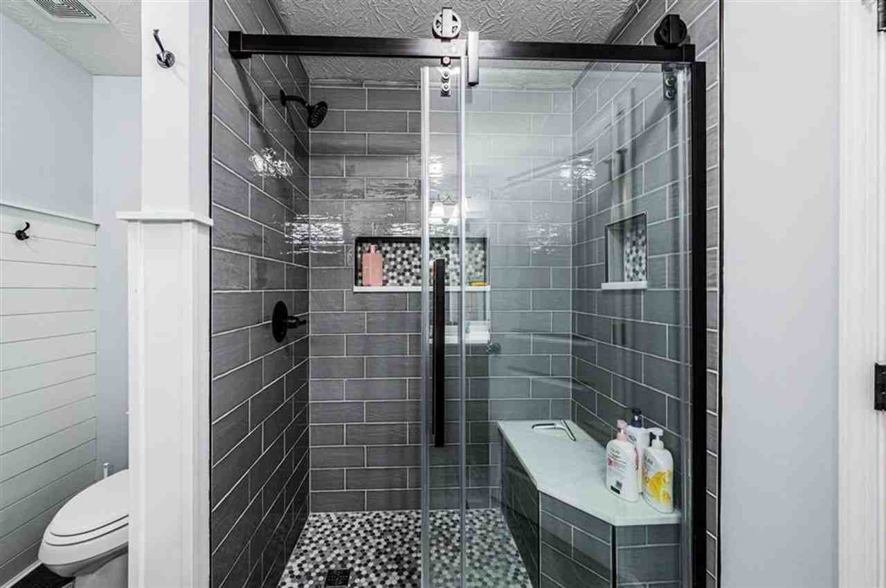 5480 Green Ash Dr - Photo 4 of 9