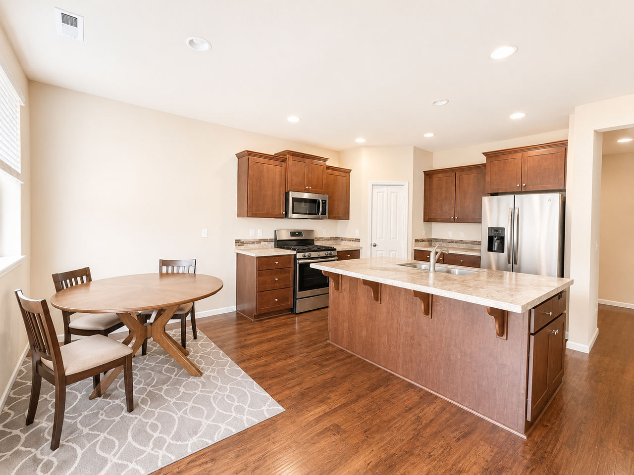 16909 Nw Viola St - Photo 5 of 23