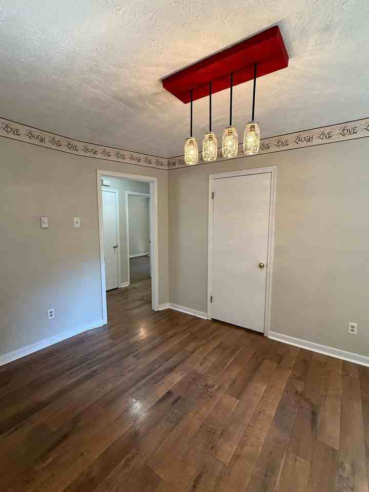 6708 Cherry Rd - Photo 7 of 26