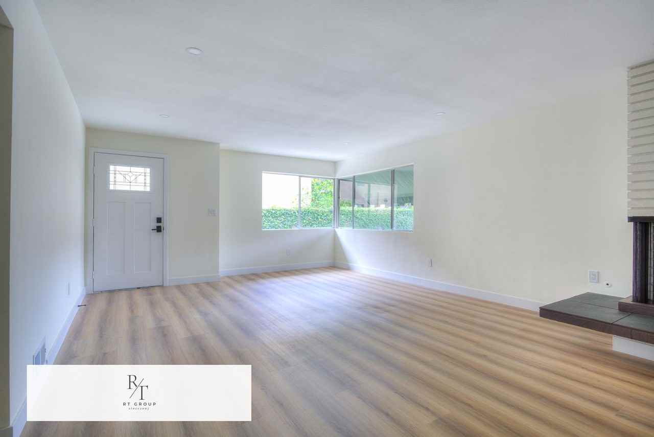 1032 S Golden West Ave #A - Photo 3 of 24