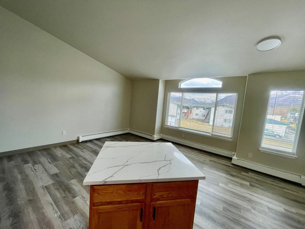 1544 State St #C - Photo 7 of 22