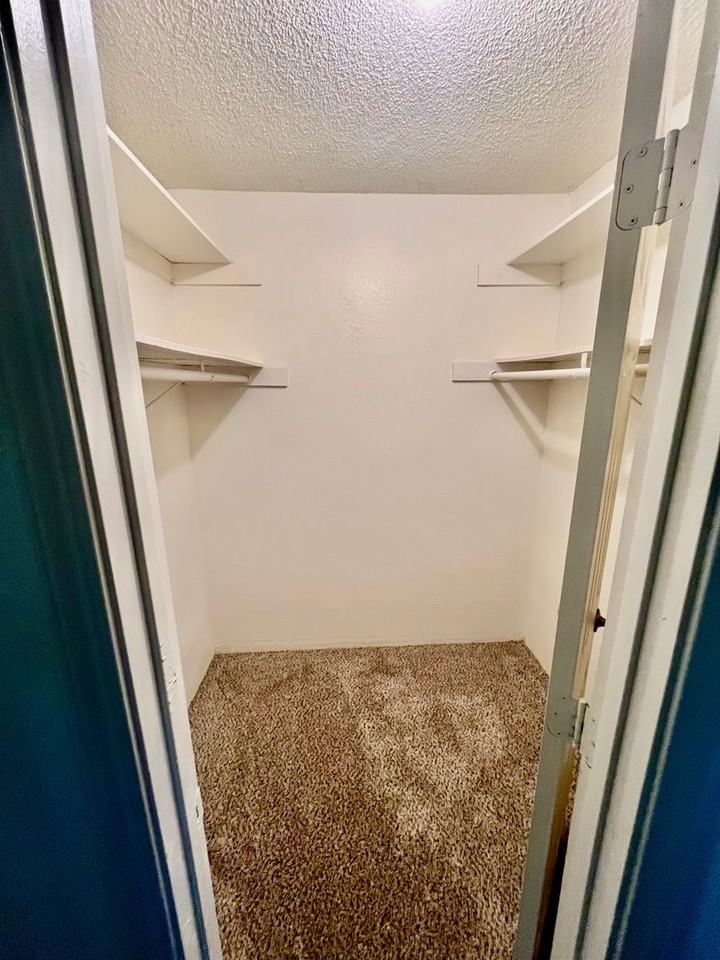 8767 Mira Mesa Blvd - Photo 7 of 7