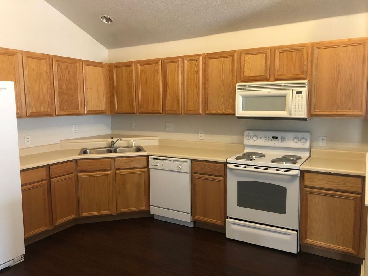 3601 Ponderosa Ct #11 - Photo 2 of 9