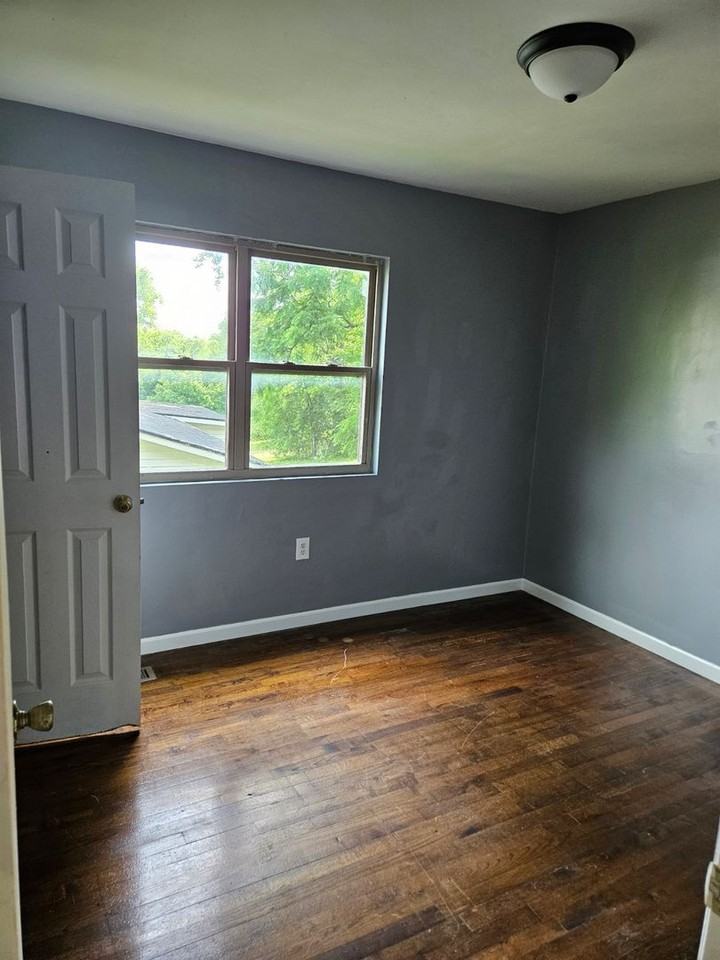 1616 Folsom Ave - Photo 5 of 7