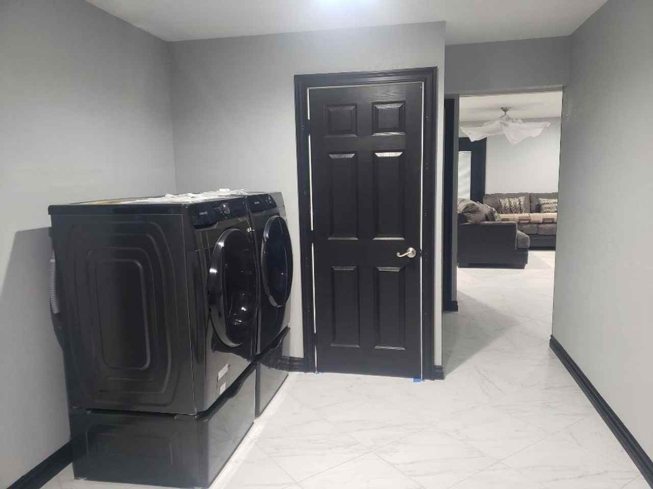3448 Glendower St - Photo 5 of 7