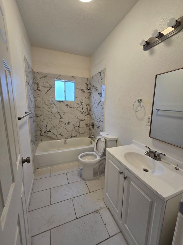 448 2nd St - Photo 6 of 12