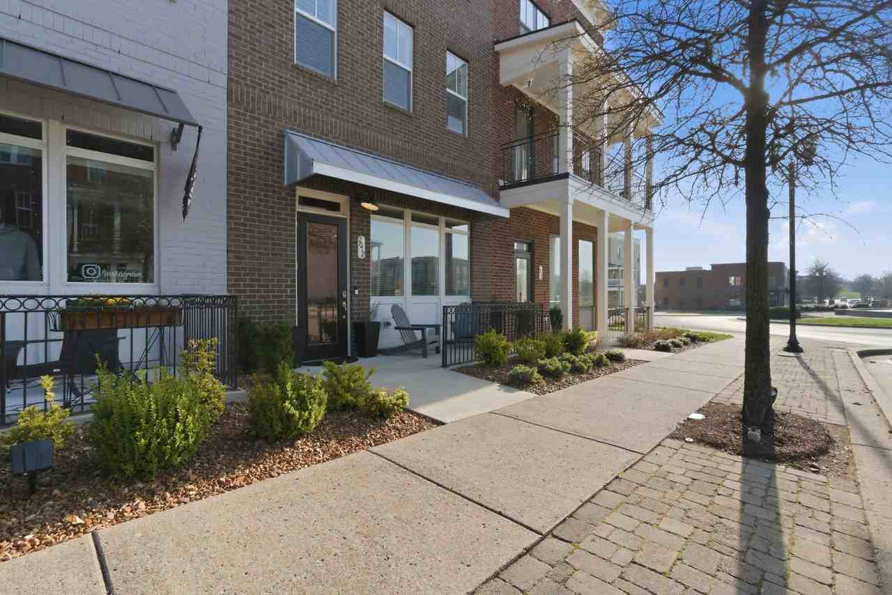 2012 Tollgate Blvd - Photo 2 of 37