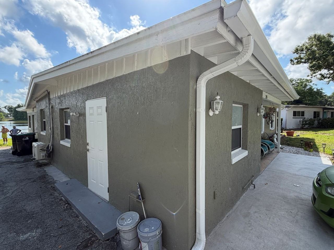 2815 Rogan Rd - Photo 2 of 12