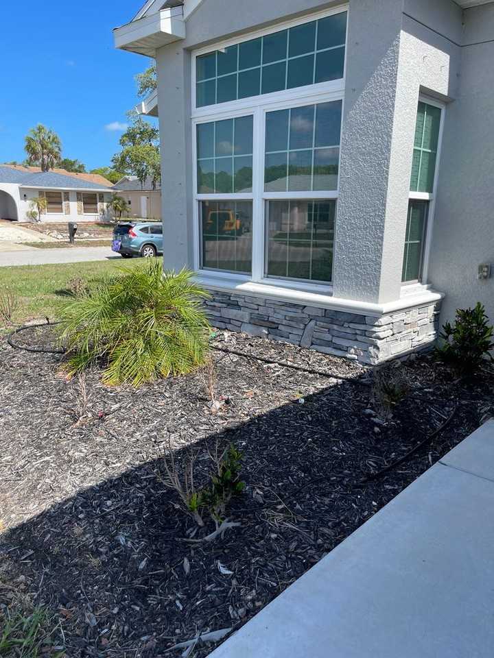 10114 Briar Cir - Photo 2 of 18