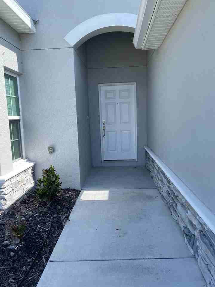 10114 Briar Cir - Photo 3 of 18