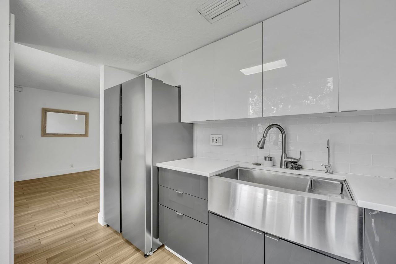 10 Sheoah Blvd #8 - Photo 5 of 24