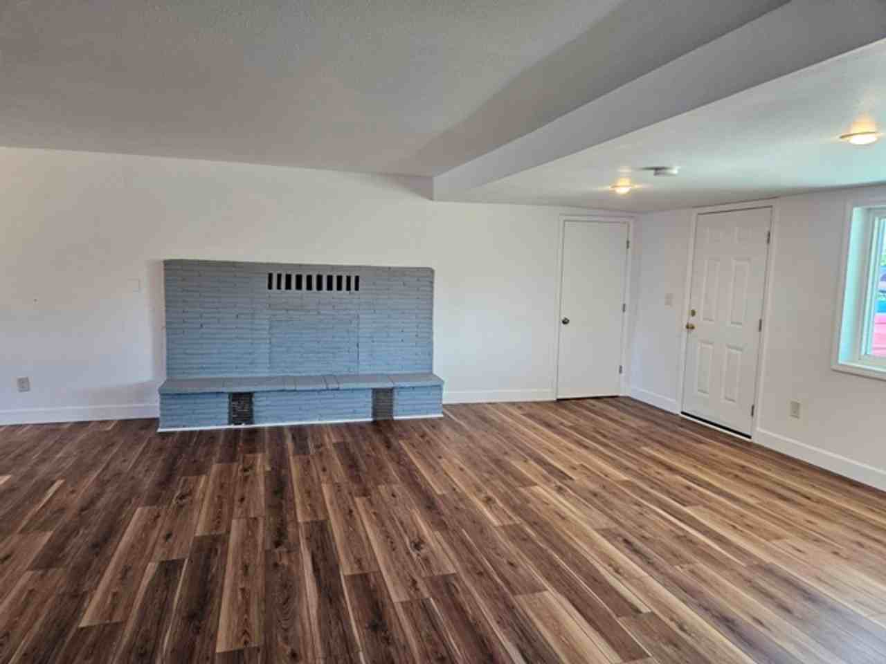 460 Talmadge Rd - Photo 7 of 25