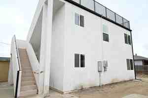 featured image of 10701 1/2 Doty Ave