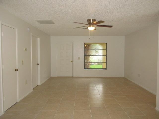 11348 Linden Dr - Photo 2 of 22