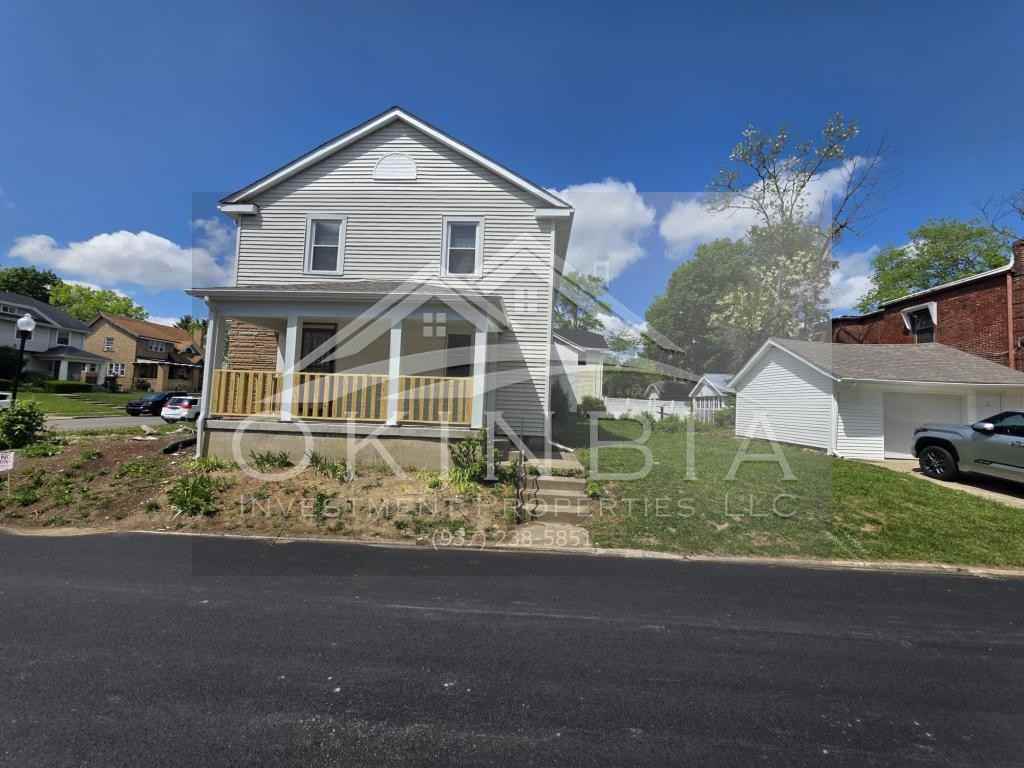 1738 Radcliff Rd - Photo 4 of 33