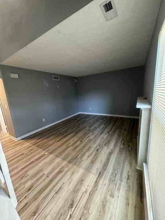 28 Apple Ln - Photo 4 of 11