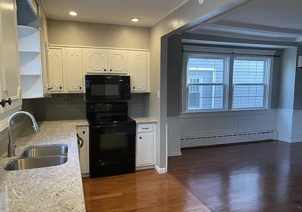 44 Virginia Ter - Photo 7 of 19