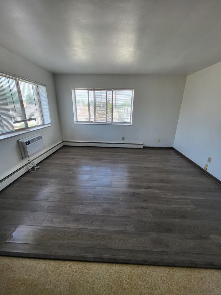 6406 W Lincoln Ave #32 - Photo 3 of 6