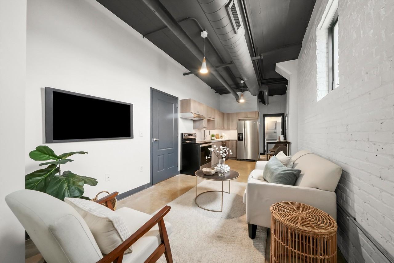 110 Cross St #404 - Photo 2 of 9
