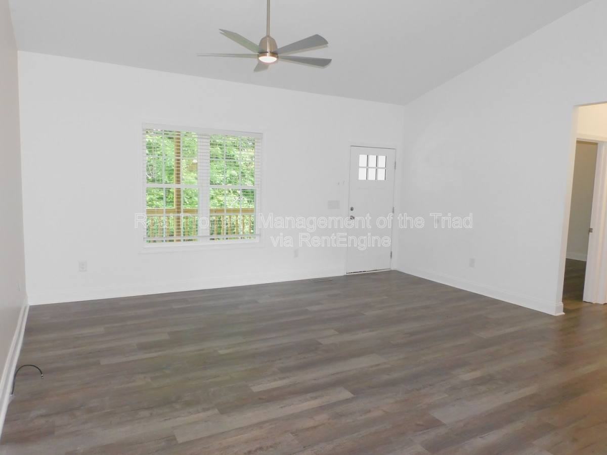 3773 Hinshaw Country Rd - Photo 2 of 10