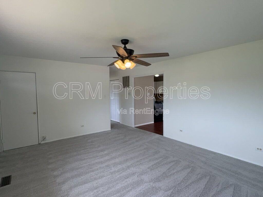 1830 W Madison St - Photo 3 of 10