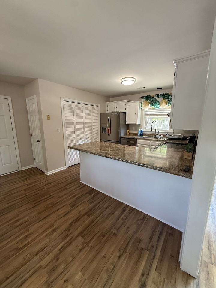 3216 Timberwolf Ave - Photo 5 of 18