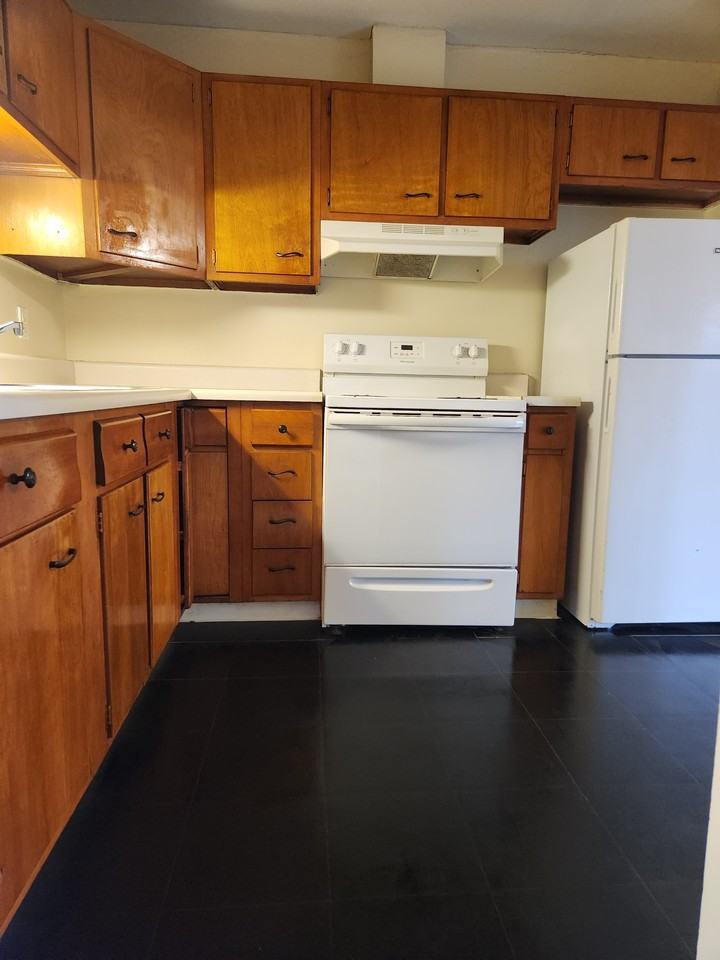 1912 Camp St Apt 2s - Photo 7 of 7