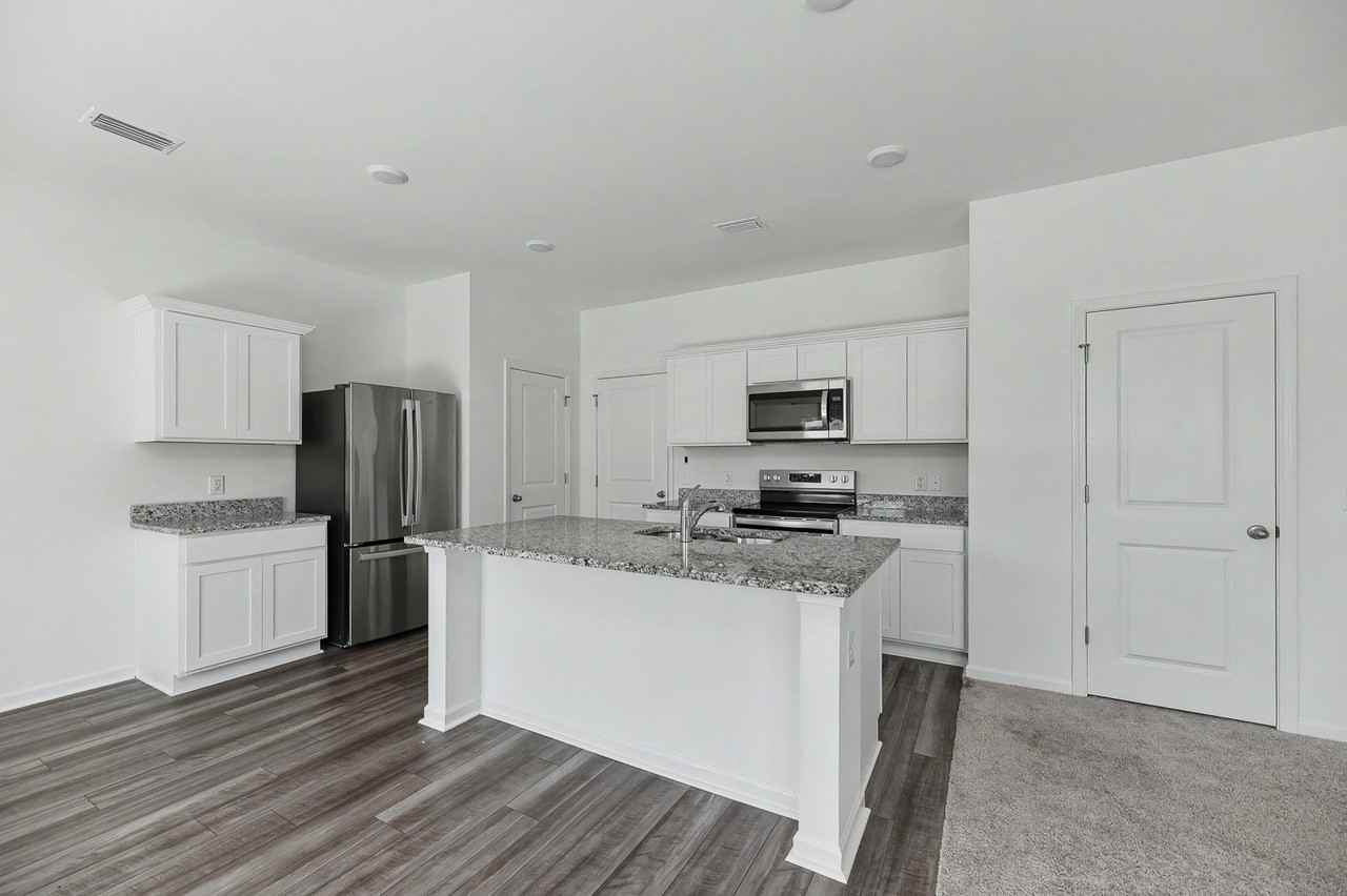 4418 Ocean Farm Dr - Photo 2 of 27