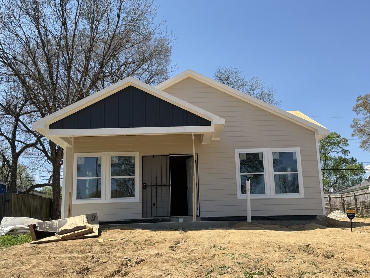 4231 Wanatah St - Photo 2 of 19