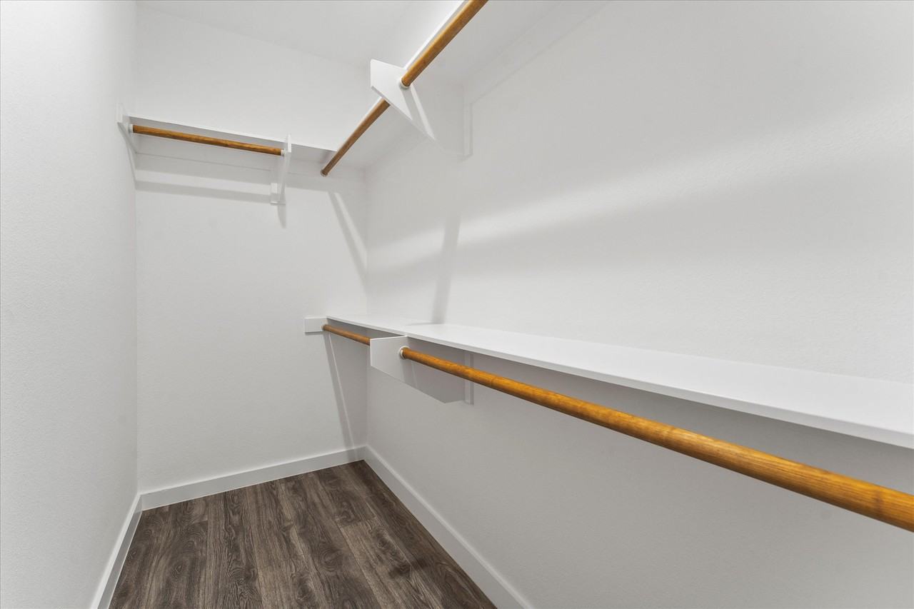 3907 Simonds St - Photo 2 of 17