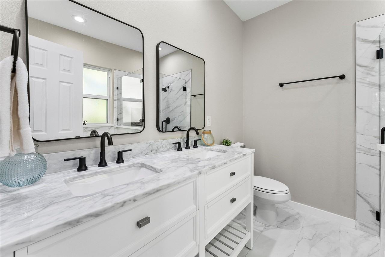 3907 Simonds St - Photo 5 of 17