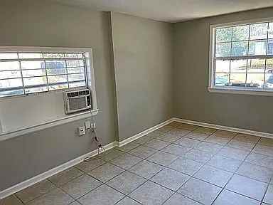 4028 Loys Dr - Photo 6 of 12