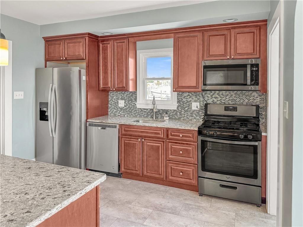 67 Ocean Ave - Photo 7 of 20