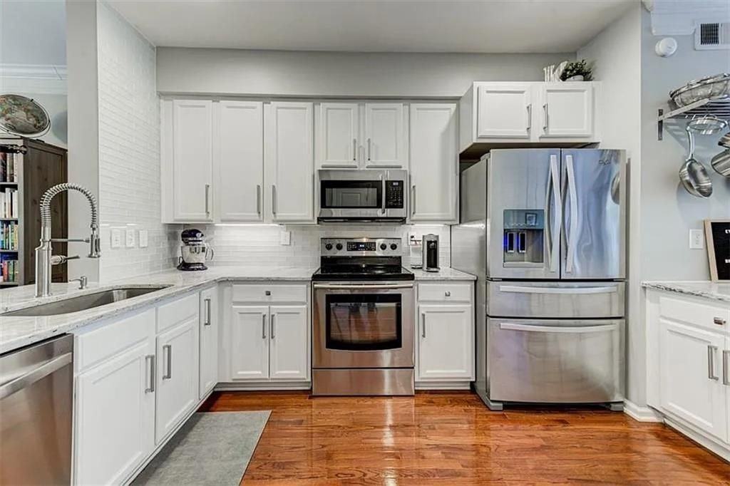 375 Highland Ave Ne ##606 - Photo 5 of 28