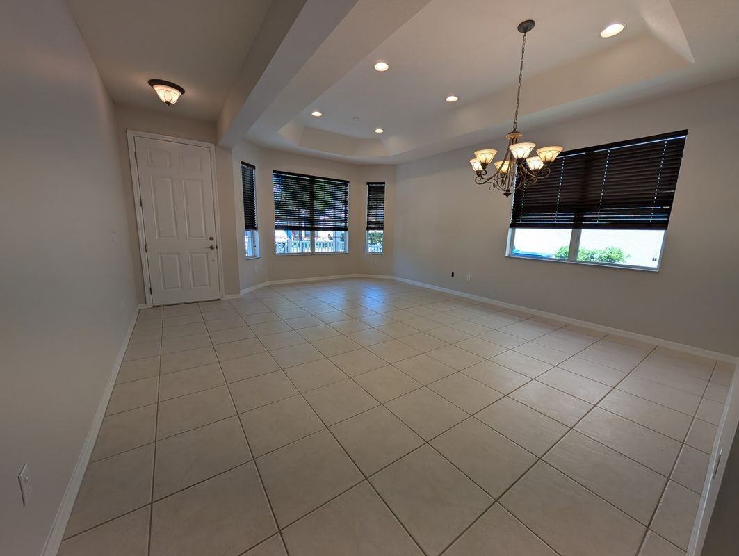 14239 Lake Live Oak Dr - Photo 3 of 3