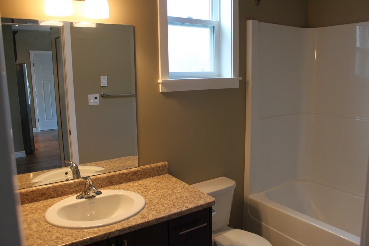 Petersen Place Apartments - Photo 6 of 10