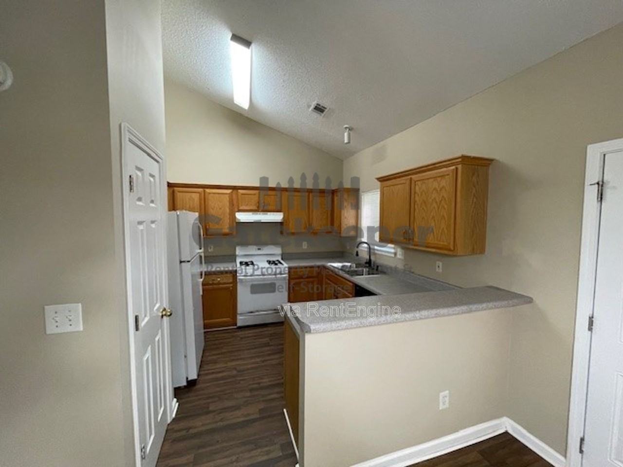 10564 Village Lndg - Photo 3 of 22