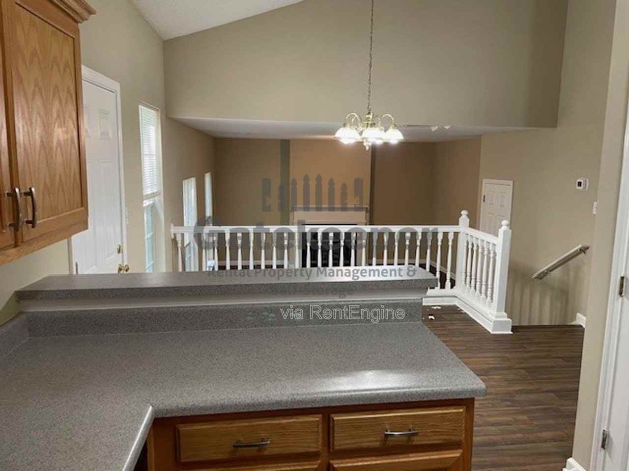 10564 Village Lndg - Photo 4 of 22