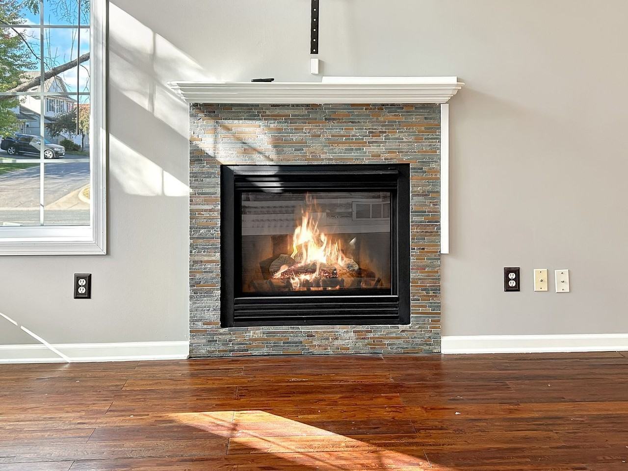 13821 Edgewood Ave - Photo 4 of 28
